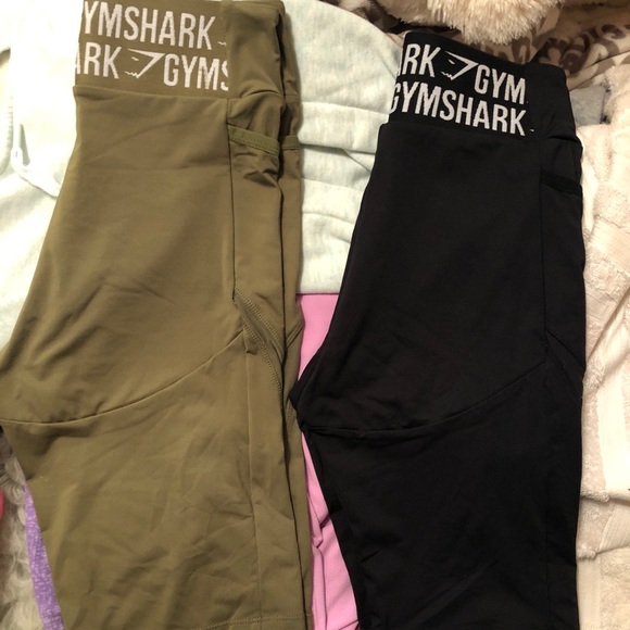 Gymshark Pants - Shorts
